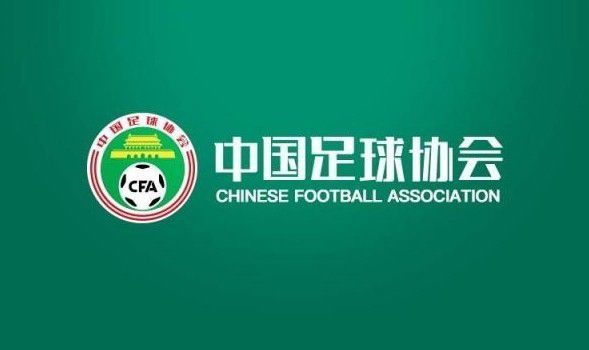 汤唯还分享了丈夫金泰勇在创作这部作品中的故事。