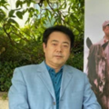 歌手李玟因抑郁症轻生离世年仅48岁 众星发文悼念 2023-07-06 7月5日晚，歌手李玟的姐姐李思林通过社交媒体透露：”CoCo于数年前不幸患上了抑郁症，经过长时间与病魔斗争，可惜近日病情急转直下，于7月2日在家中轻生，送院后一直昏迷，经医院团队努力抢救及治疗，最终 《丈夫得了抑郁症》：其实抑郁症患者，从来都不矫情…... 2021-01-21 《美丽人生》关机 舒淇狂哭三万次险得抑郁症 2010-07-16 ，女主角舒淇曾控诉导演刘伟强“变态”，感情戏都得让他感动才能收工，因此宣布关机后舒淇的第一反应是大喊“解脱了”，而刘伟强也承认《美丽人生》是舒淇从影以来哭戏最多的一次，以至于入戏太深的她长时间心情忧郁 经纪公司证实尚于博患抑郁症 10月25日跳楼自杀 2011-11-14 11月13日，青年演员尚于博经纪人发声明证实其因患抑郁症，于2011年10月25日在北京跳楼自杀身亡 。